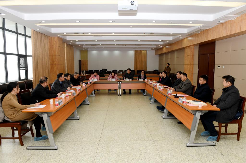 农业农村部科技教育司副司长张振华调研湖北洪山实验室