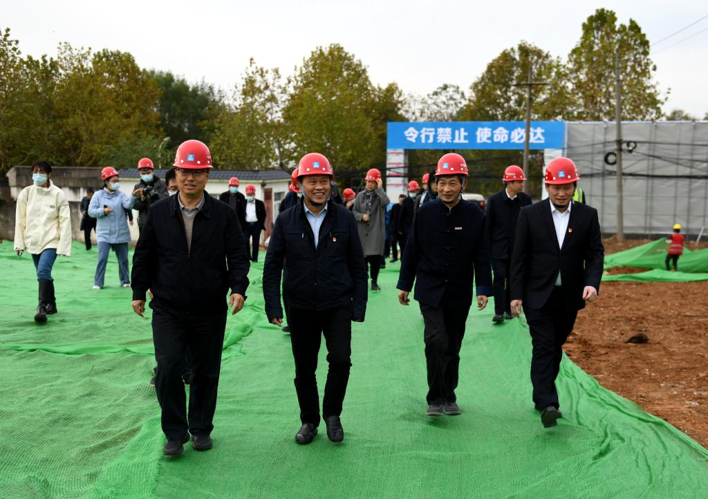 华中农业大学党委与洪山区委开展专题中心组联组学习